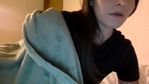 agnes online show from December 5, 2:53 am