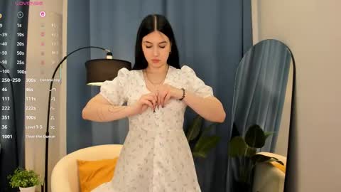 Cindy online show from September 19, 2:05 pm