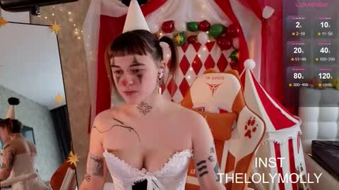 Snapshot of lolymolli chatting on October 31, 11:14 am Molli online show from October 31, 11:14 am