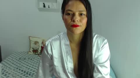 Snapshot of lolyta_mature1 chatting on December 20, 10:43 pm Lolyta mature1 online show from December 20, 10:43 pm