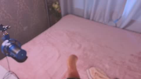 FloraIm new hereStreams 5 - 11 AM GMT 3 online show from May 15, 8:06 am