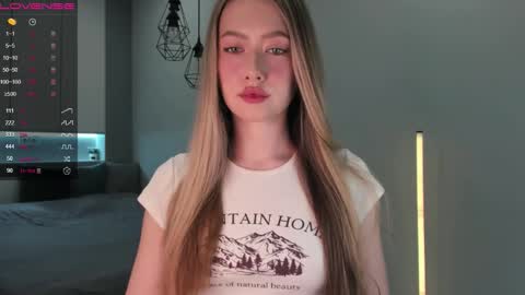 Eva online show from December 19, 2:31 pm