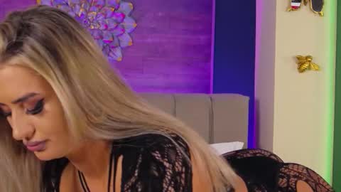 Lora online show from March 2, 8:48 pm