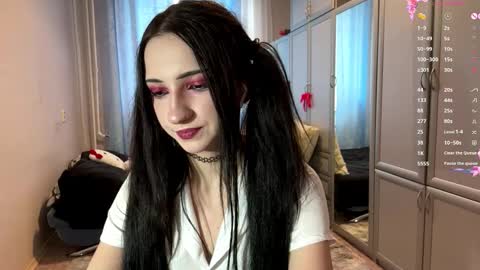 Hello there im Luna Im new here Lets have fun online show from March 26, 1:24 pm