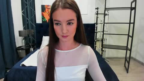 Ur sensual Lora online show from May 7, 8:07 am