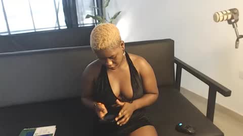 LOREN online show from September 29, 6:57 pm
