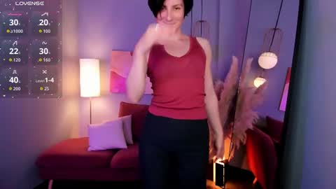 Loren online show from July 8, 2:19 pm