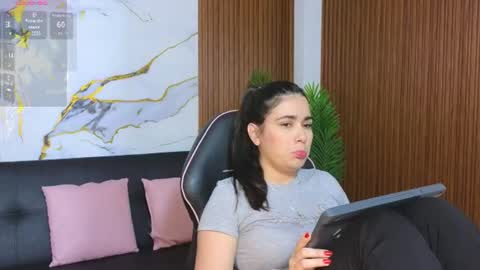 Loren online show from July 1, 2:00 am