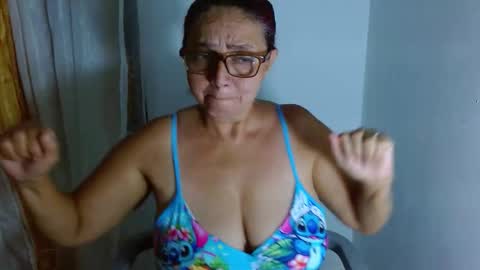 Lorena.. online show from September 14, 12:52 am