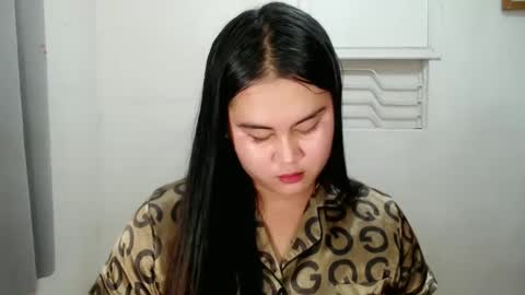 LOREN online show from December 28, 1:39 am
