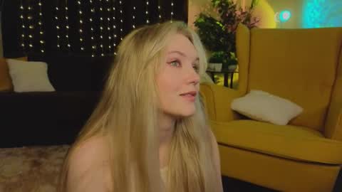 Alice online show from September 11, 8:20 pm
