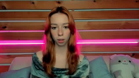 Lori online show from September 19, 1:48 am
