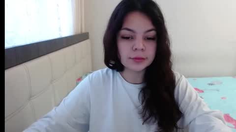 Lorna online show from December 4, 6:33 am