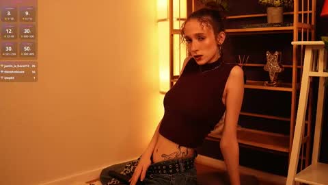 Snapshot of lornafletcher chatting on September 12, 5:53 pm Ivy online show from September 12, 5:53 pm
