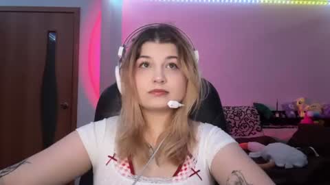 Stasha online show from June 29, 10:15 am