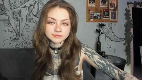 lostallice online show from February 4, 2:36 am