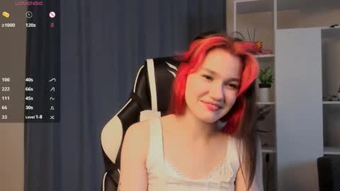 Riley online show from October 22, 7:19 pm