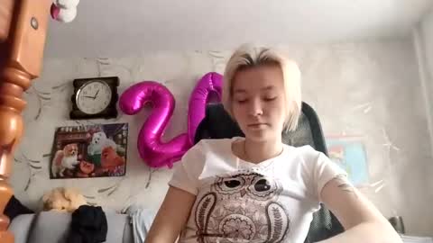 Kira online show from January 10, 8:41 am