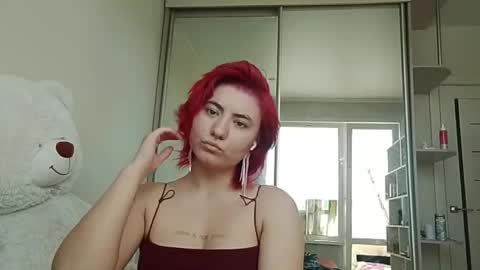 Ella online show from May 19, 10:11 am