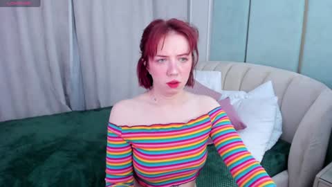 Lola online show from December 20, 1:14 am