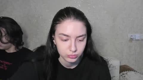 LINA online show from May 17, 6:29 pm