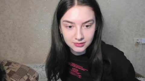 LINA online show from May 15, 7:38 pm