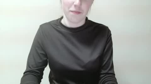 Vivian online show from March 20, 6:24 pm