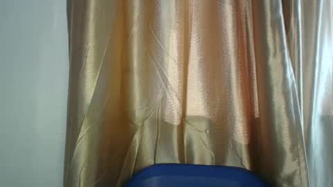 mila online show from March 18, 9:25 am