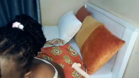 loveedee4 online show from May 23, 11:36 pm