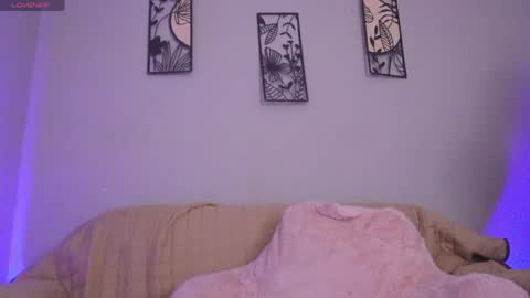 katalina   online show from May 20, 3:36 am