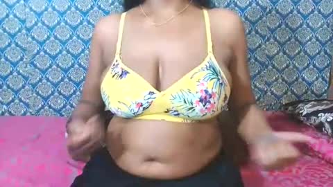 Divya online show from May 17, 11:42 am