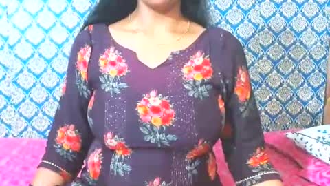 Divya online show from May 18, 8:09 am