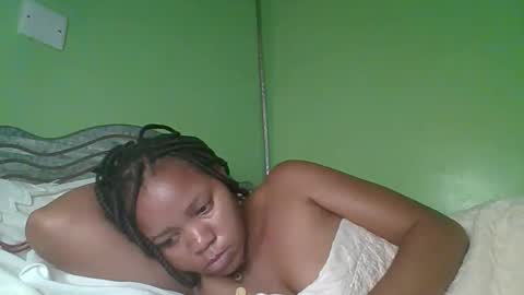 lovegal335 online show from June 4, 7:57 am