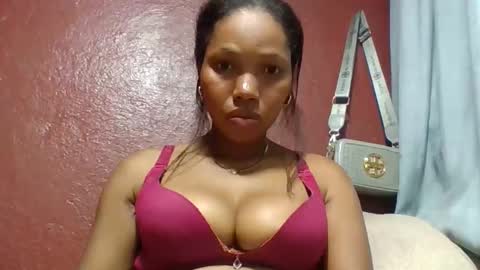 loveinlife750427 online show from April 8, 4:09 pm