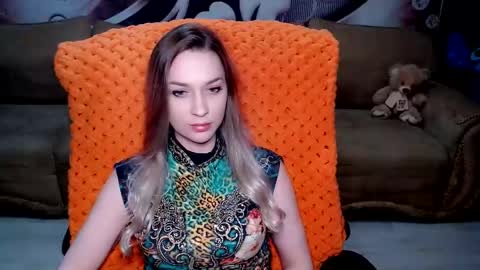 private open online show from February 12, 1:38 pm