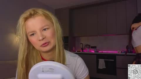 Jenny online show from May 12, 3:04 am