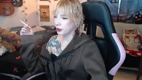 Cassie online show from May 14, 10:15 pm