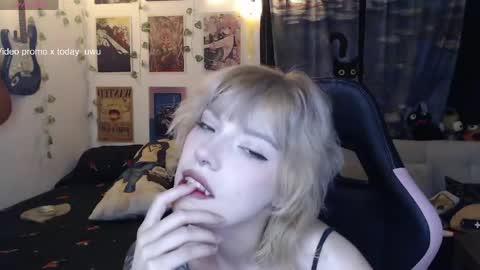 Cassie online show from May 22, 12:52 am