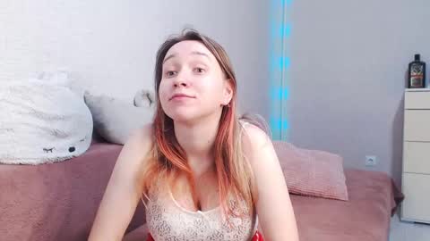 Lovely Hayley online show from May 23, 10:52 pm