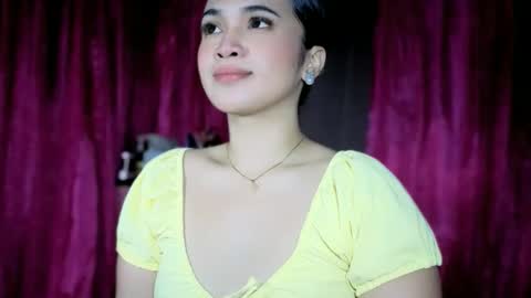 LOVE online show from May 20, 8:39 pm