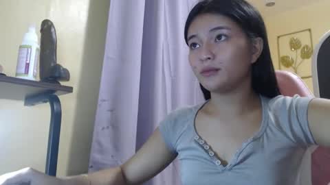 Lovely Laura online show from September 21, 9:41 am