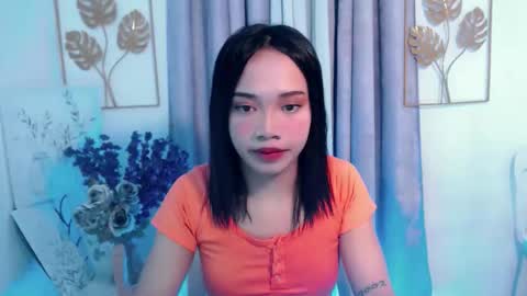 lovely_lianne online show from November 16, 2:46 am