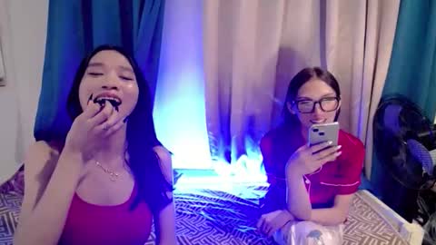 lovely_lianne online show from May 26, 12:26 pm