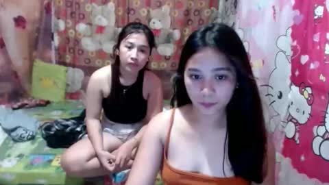 lovely_lynrose online show from September 28, 7:25 am