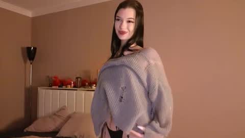Mary Night online show from October 15, 3:14 pm