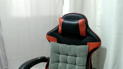 lovely_pinayxxx online show from May 14, 12:05 am