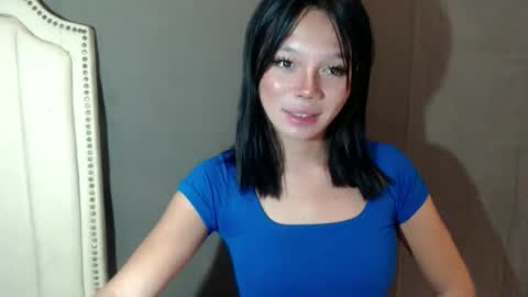 Thea  online show from May 20, 11:40 am