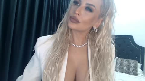 PrAllinXXXa online show from December 12, 11:03 pm