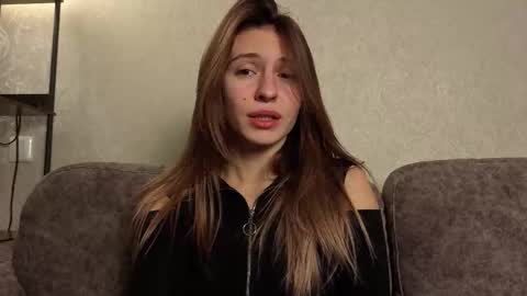 Kate only online show from November 22, 2:31 pm