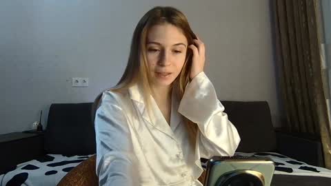 Kate only online show from January 18, 11:54 am